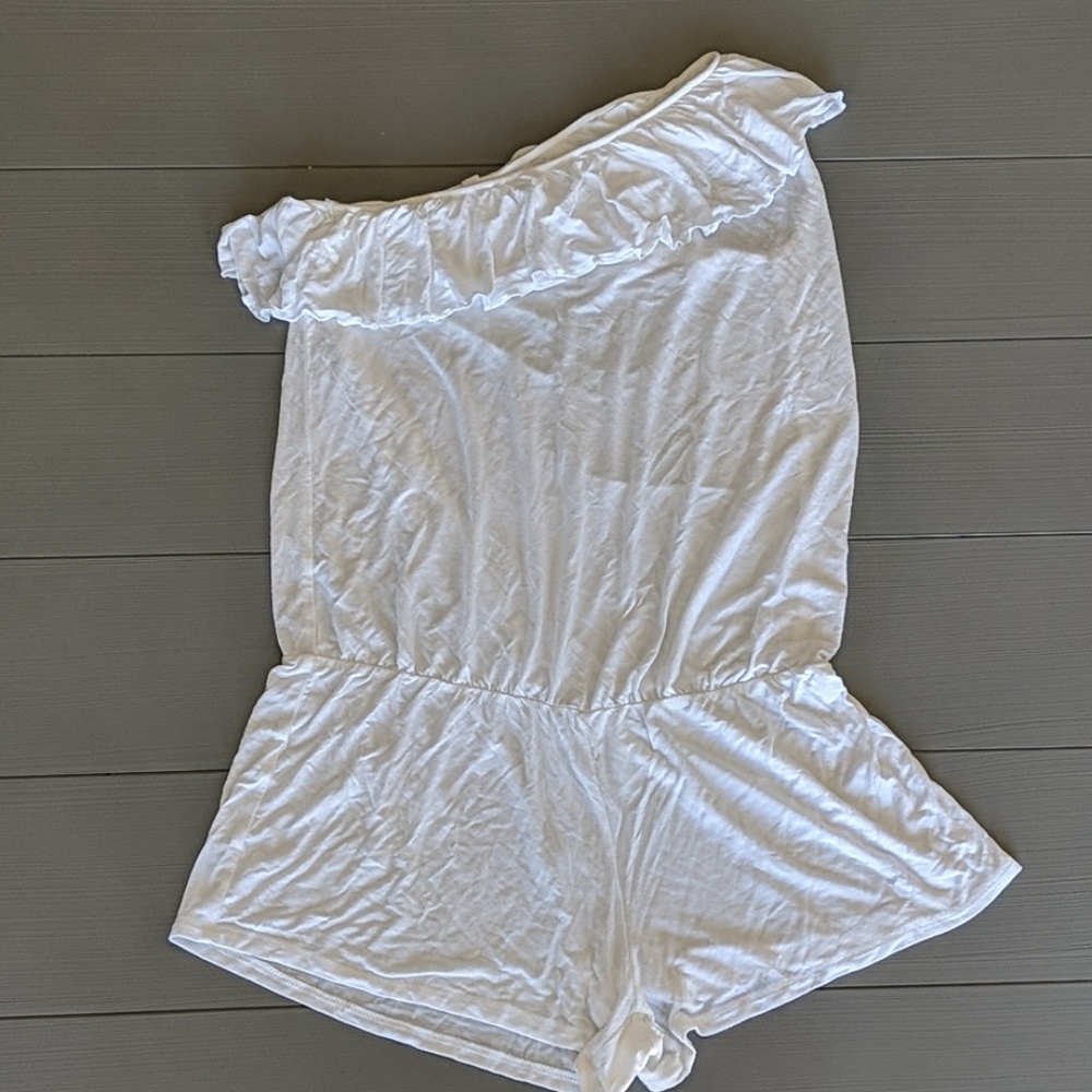 Victoria's Secret VS White Ruffled Swim Cover-up Romper Size Small S